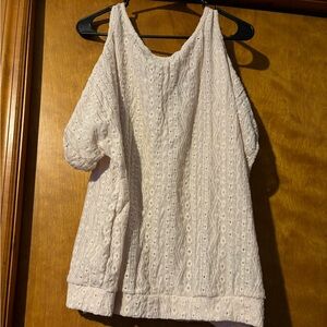 Cut out shoulder knit blouse